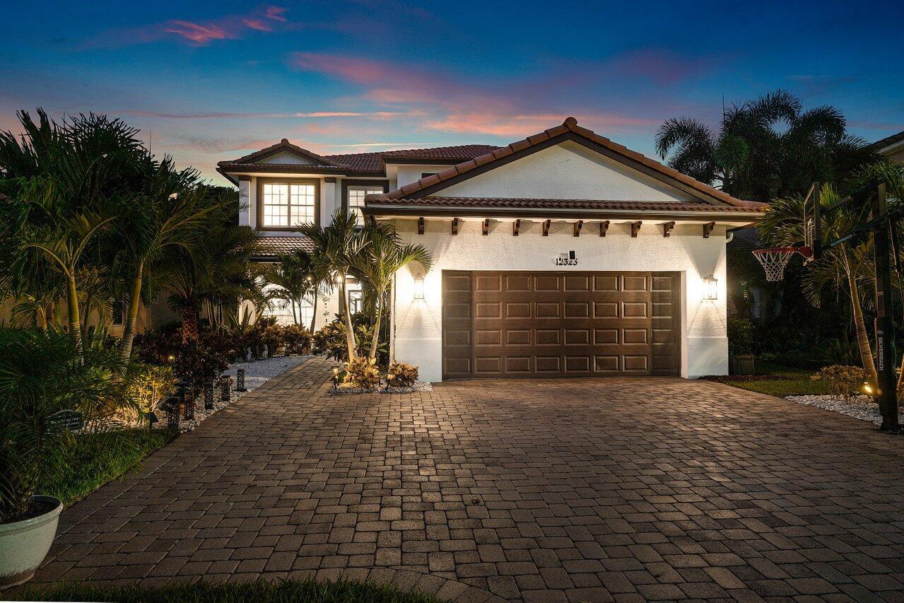 12323 Aviles Circle, Palm Beach Gardens FL 33418