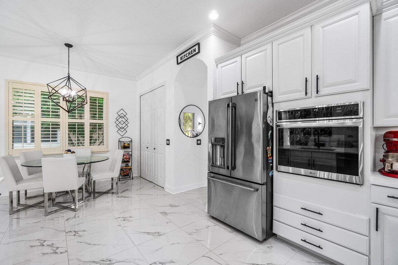 12323 Aviles Circle, Palm Beach Gardens FL 33418
