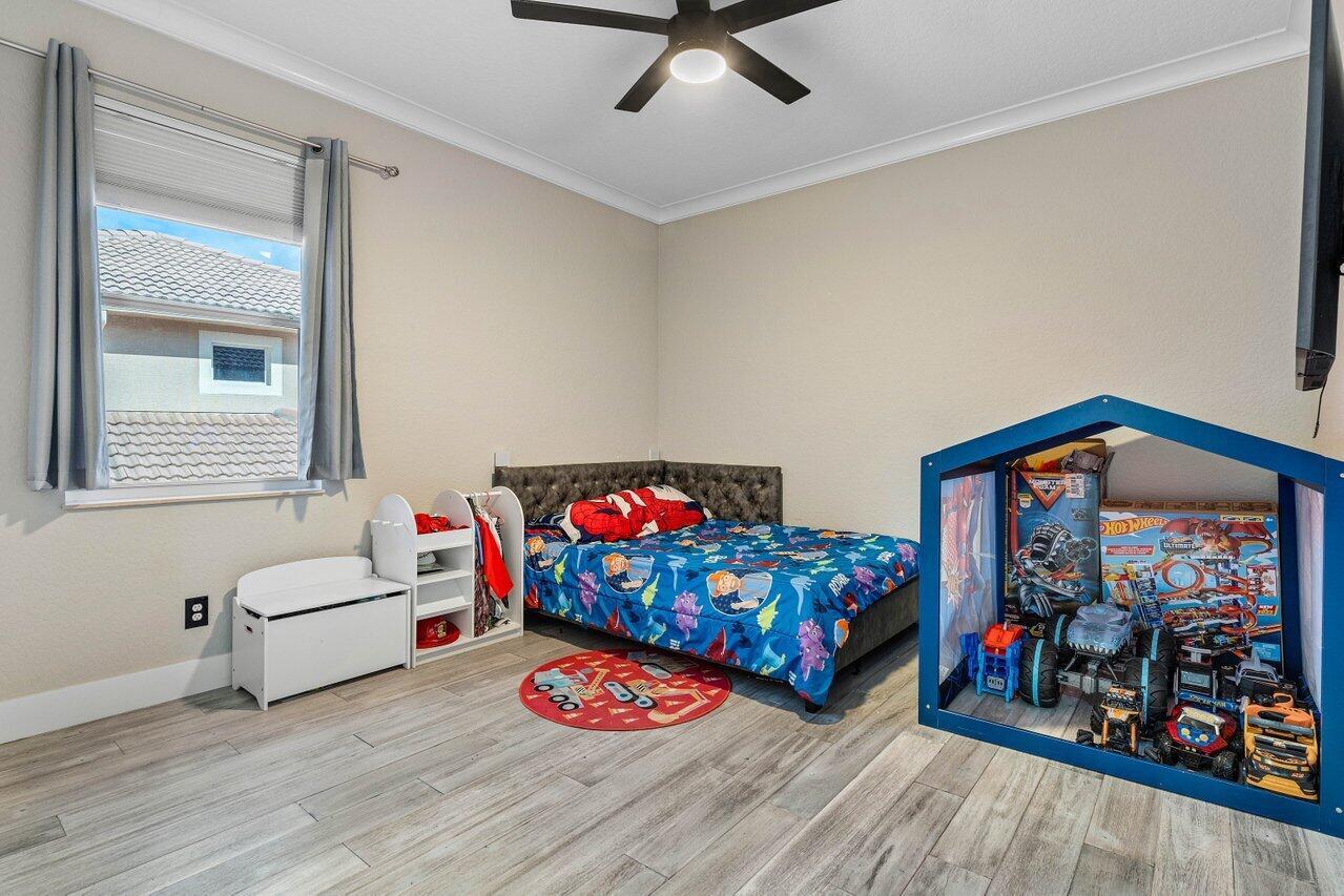 12323 Aviles Circle, Palm Beach Gardens FL 33418