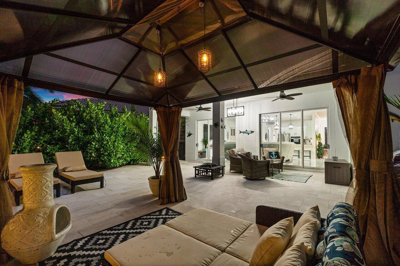 12323 Aviles Circle, Palm Beach Gardens FL 33418
