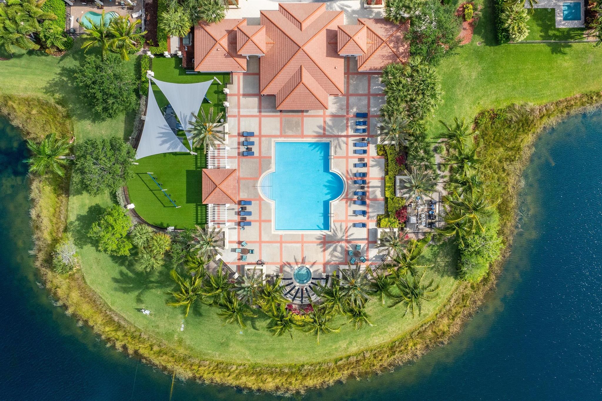12323 Aviles Circle, Palm Beach Gardens FL 33418