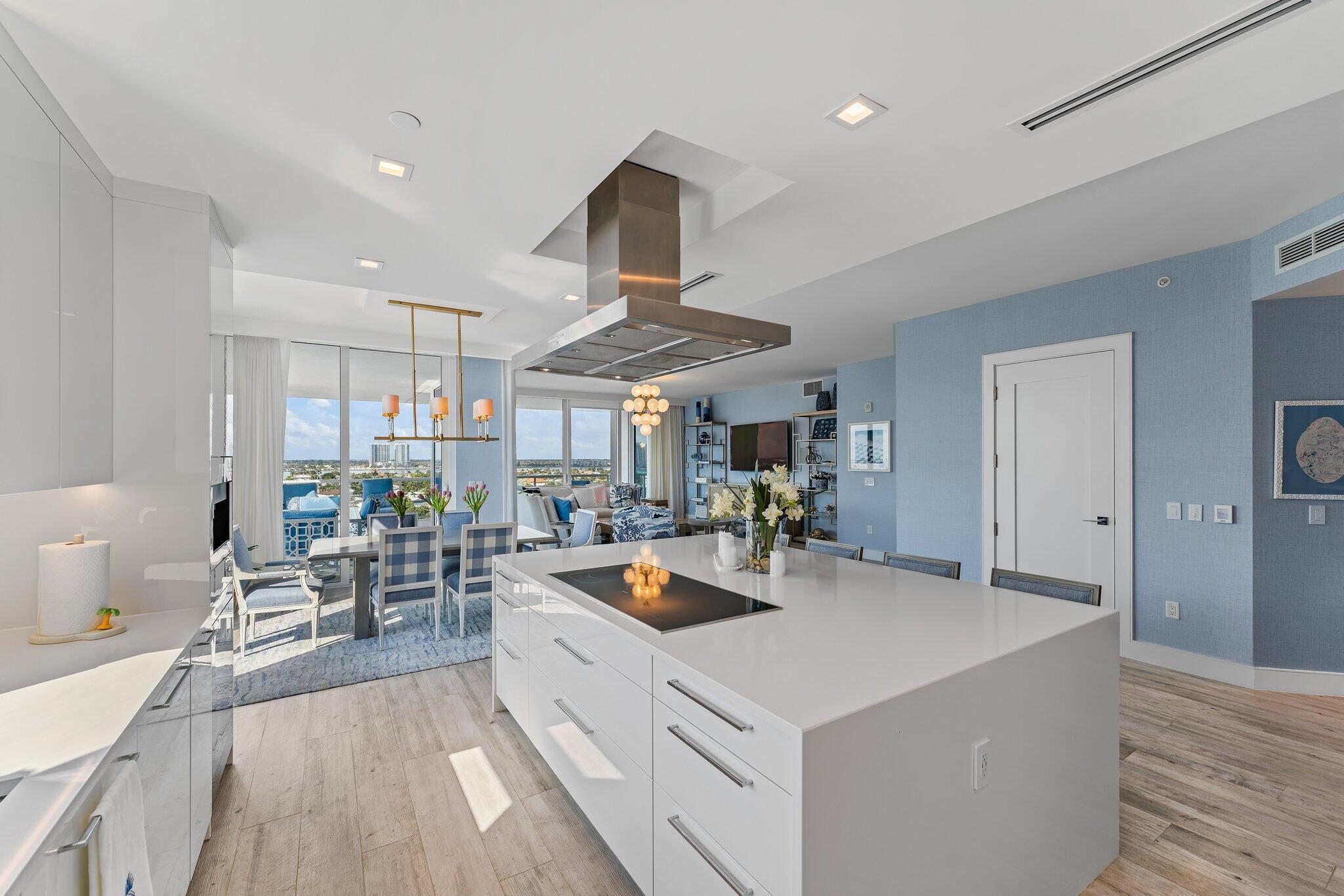 3730 N Ocean #9d, Singer Island FL 33404