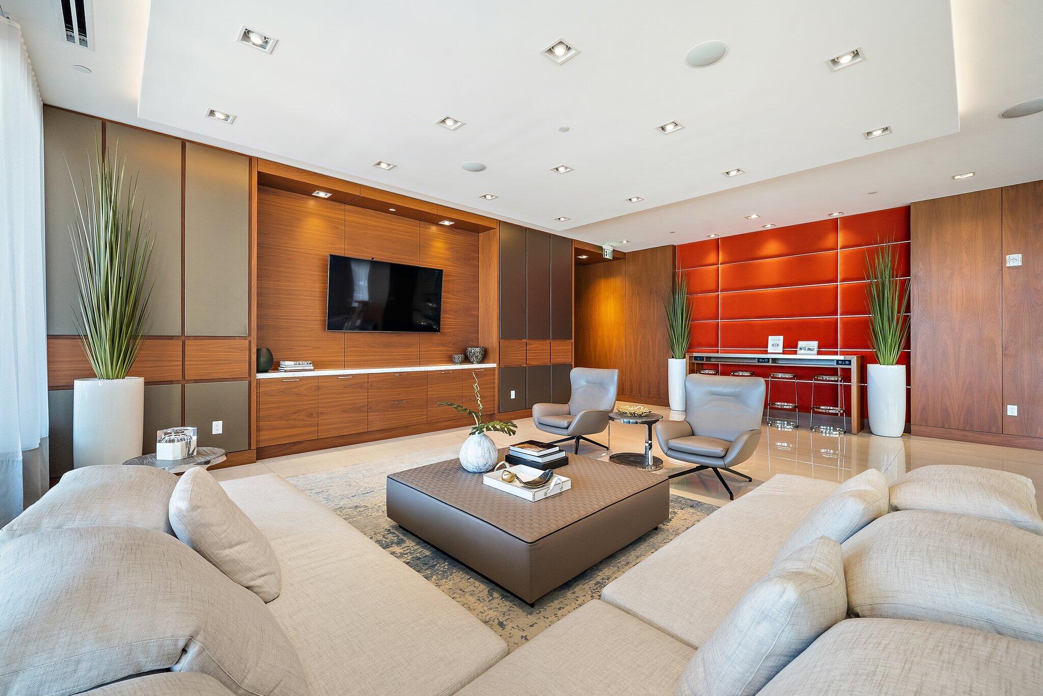 3730 N Ocean #9d, Singer Island FL 33404
