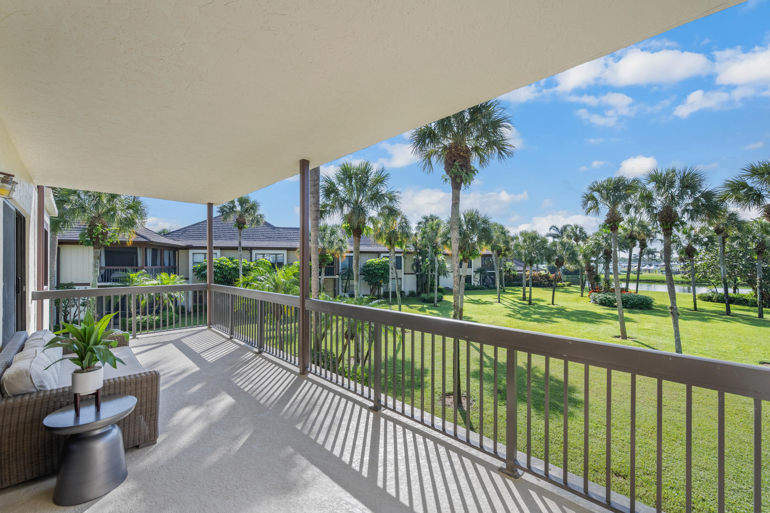 13388 Polo #201, Wellington FL 33414