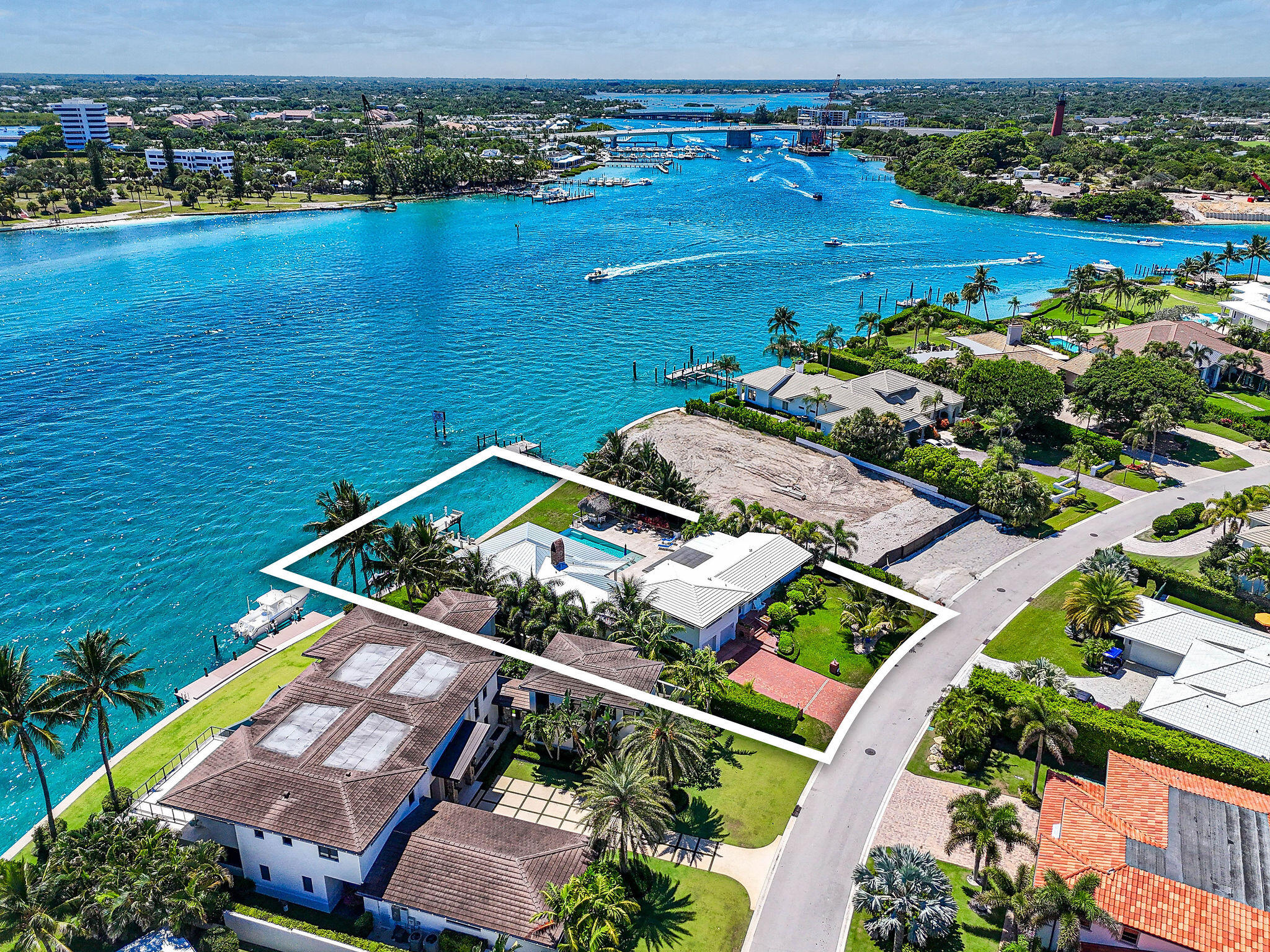 87 Lighthouse, Jupiter Inlet Colony FL 33469