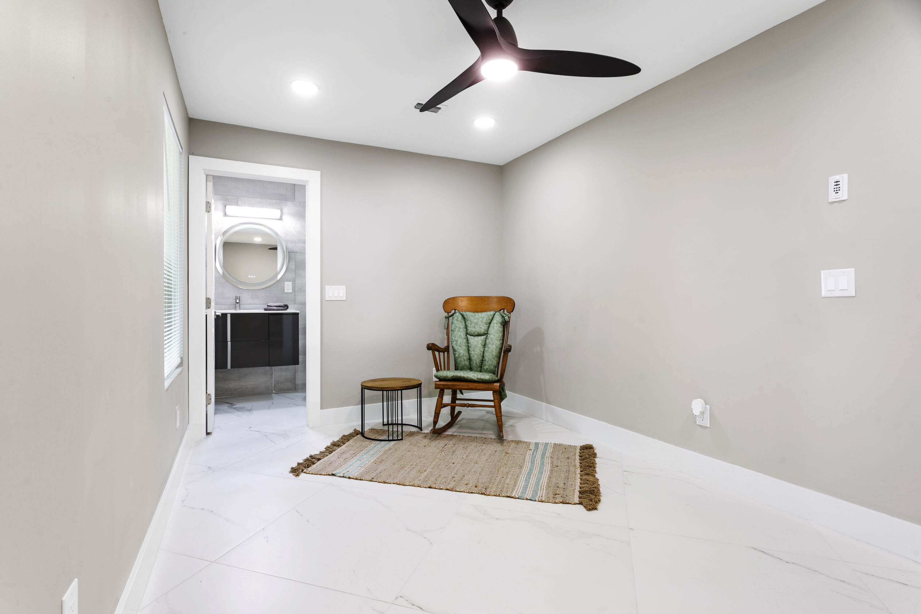 5200 Club, Haverhill FL 33415