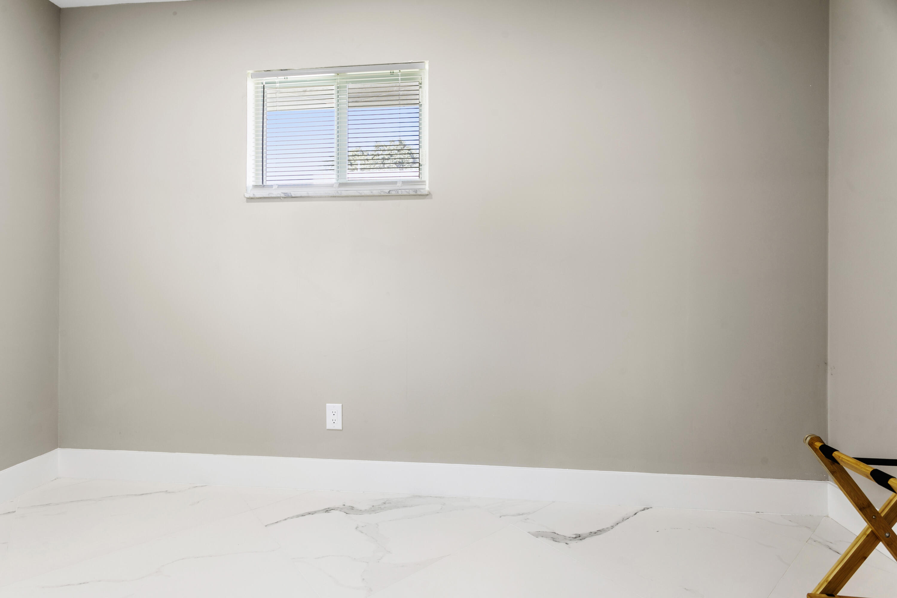 5200 Club, Haverhill FL 33415