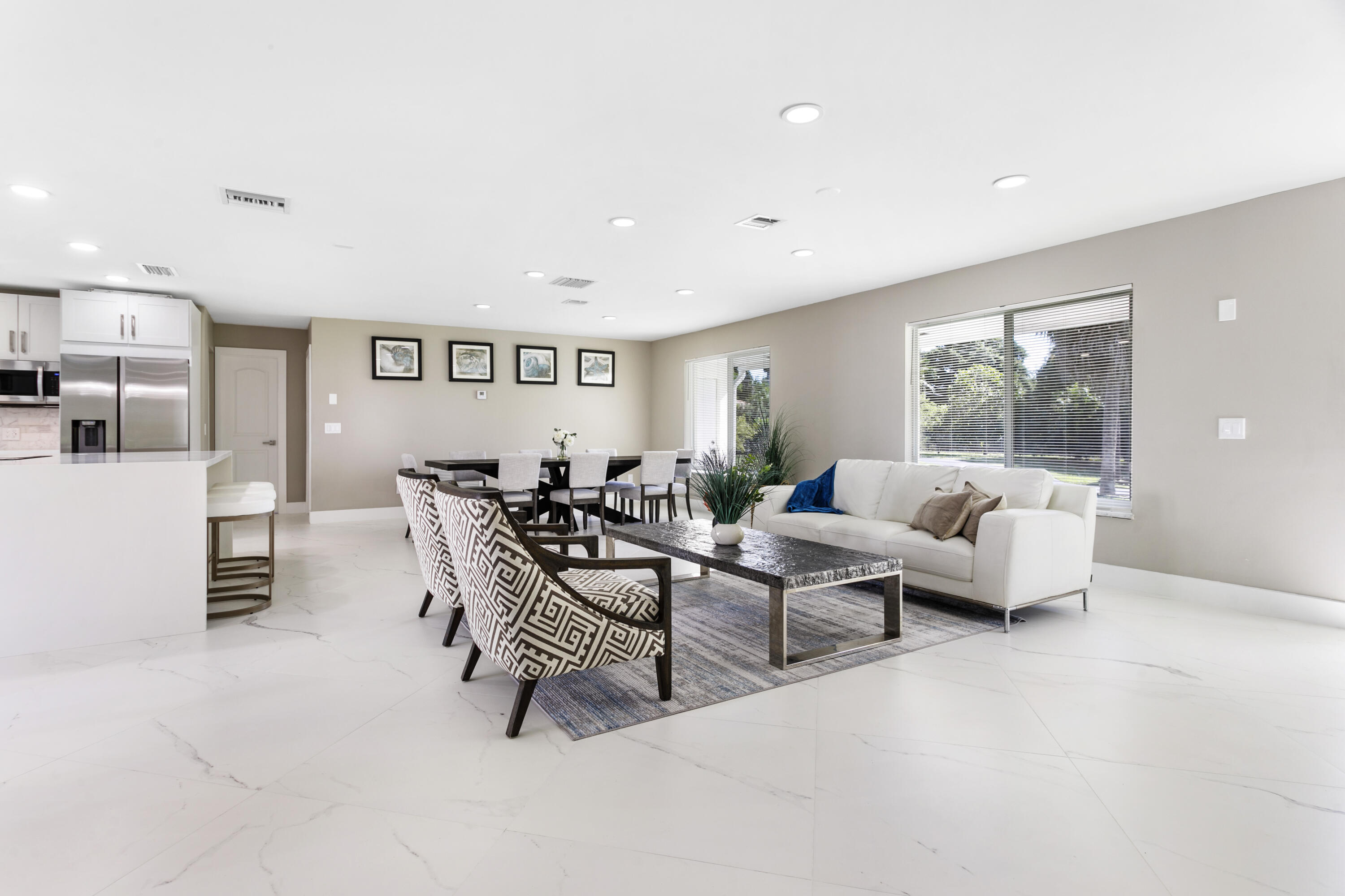 5200 Club, Haverhill FL 33415