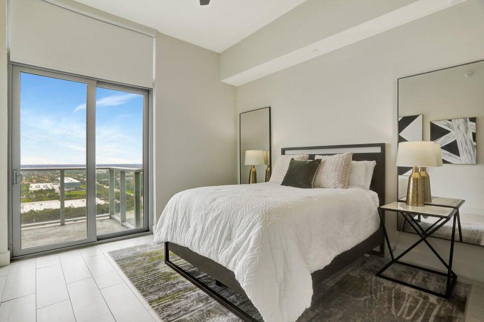 2000 Metropica #2607, Sunrise FL 33323