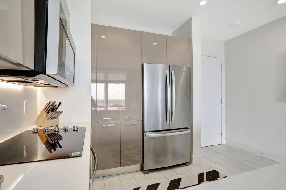 2000 Metropica #2607, Sunrise FL 33323