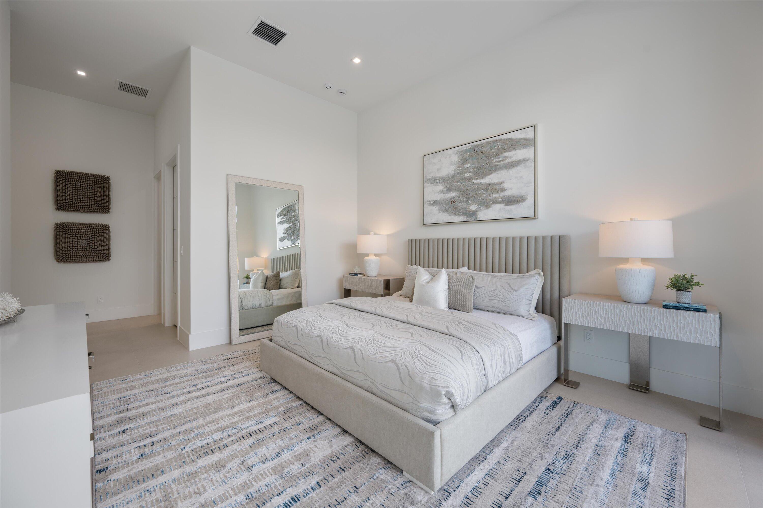 335 NE 5th, Boca Raton FL 33432