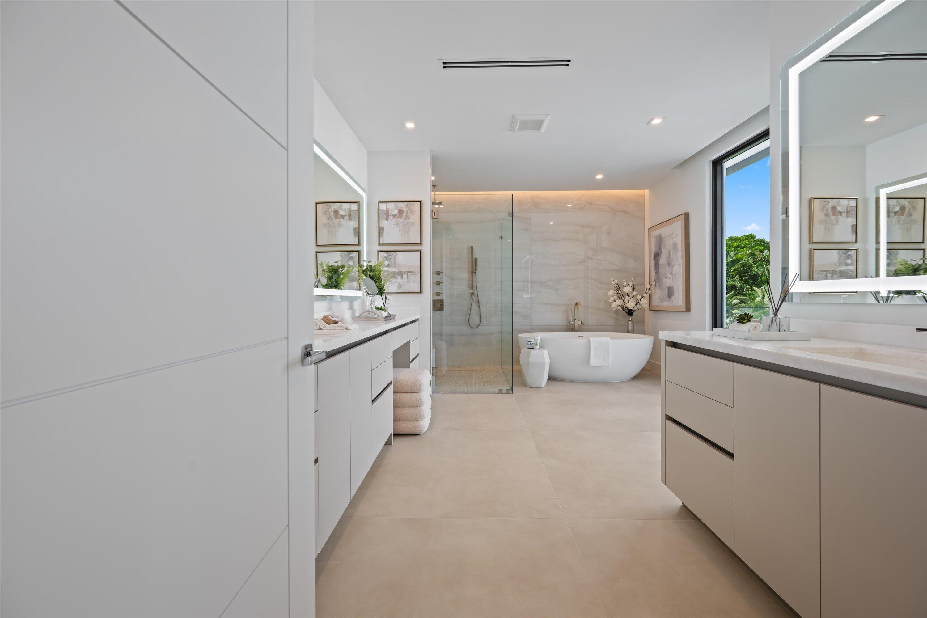 335 NE 5th, Boca Raton FL 33432
