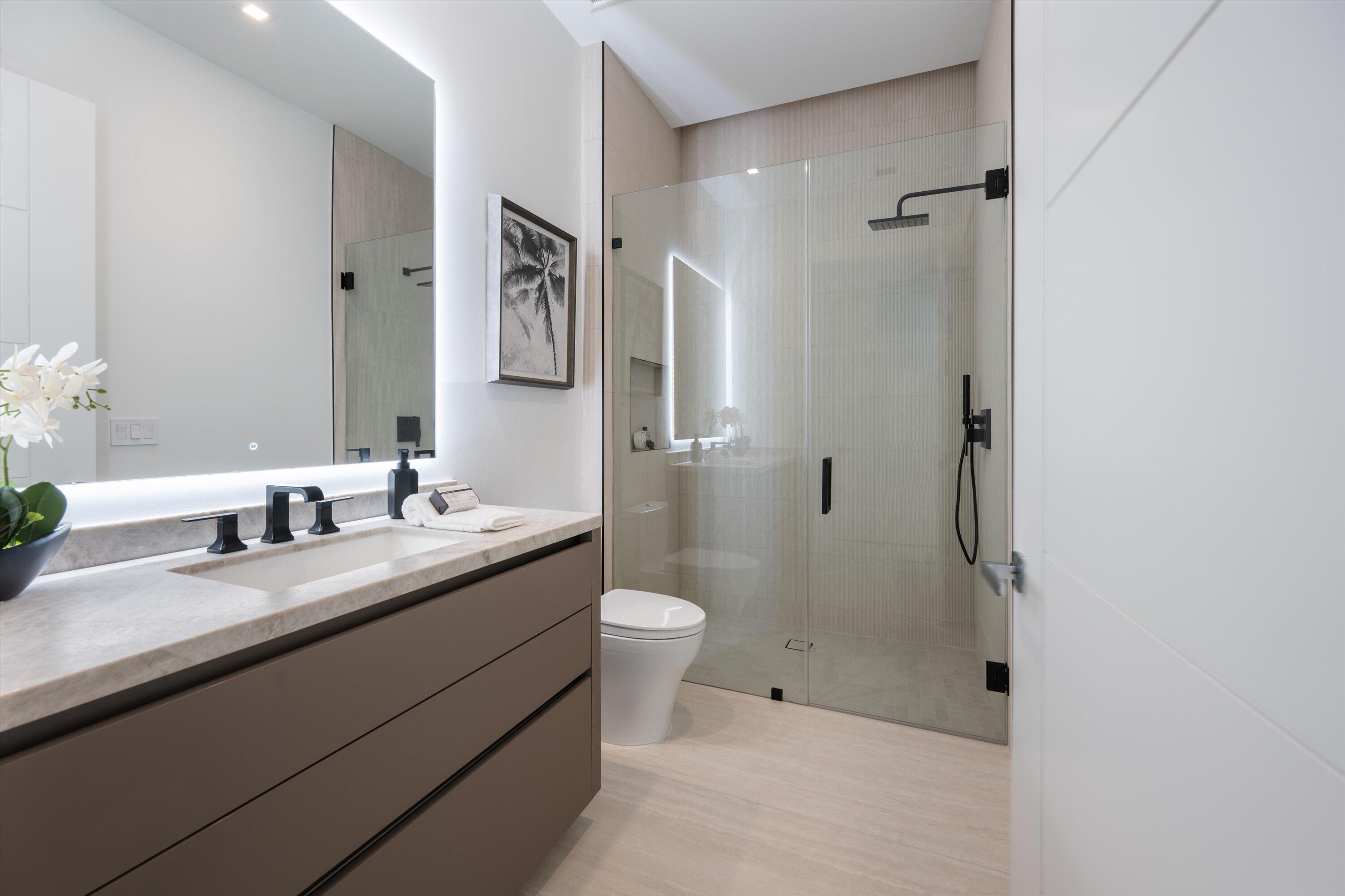 335 NE 5th, Boca Raton FL 33432