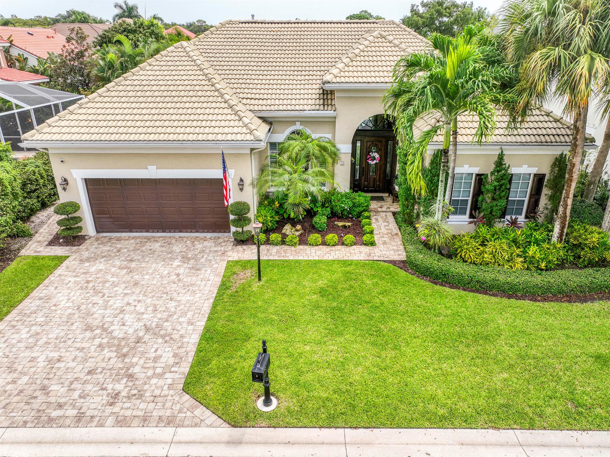 144 Oakwood Lane, Palm Beach Gardens FL 33410