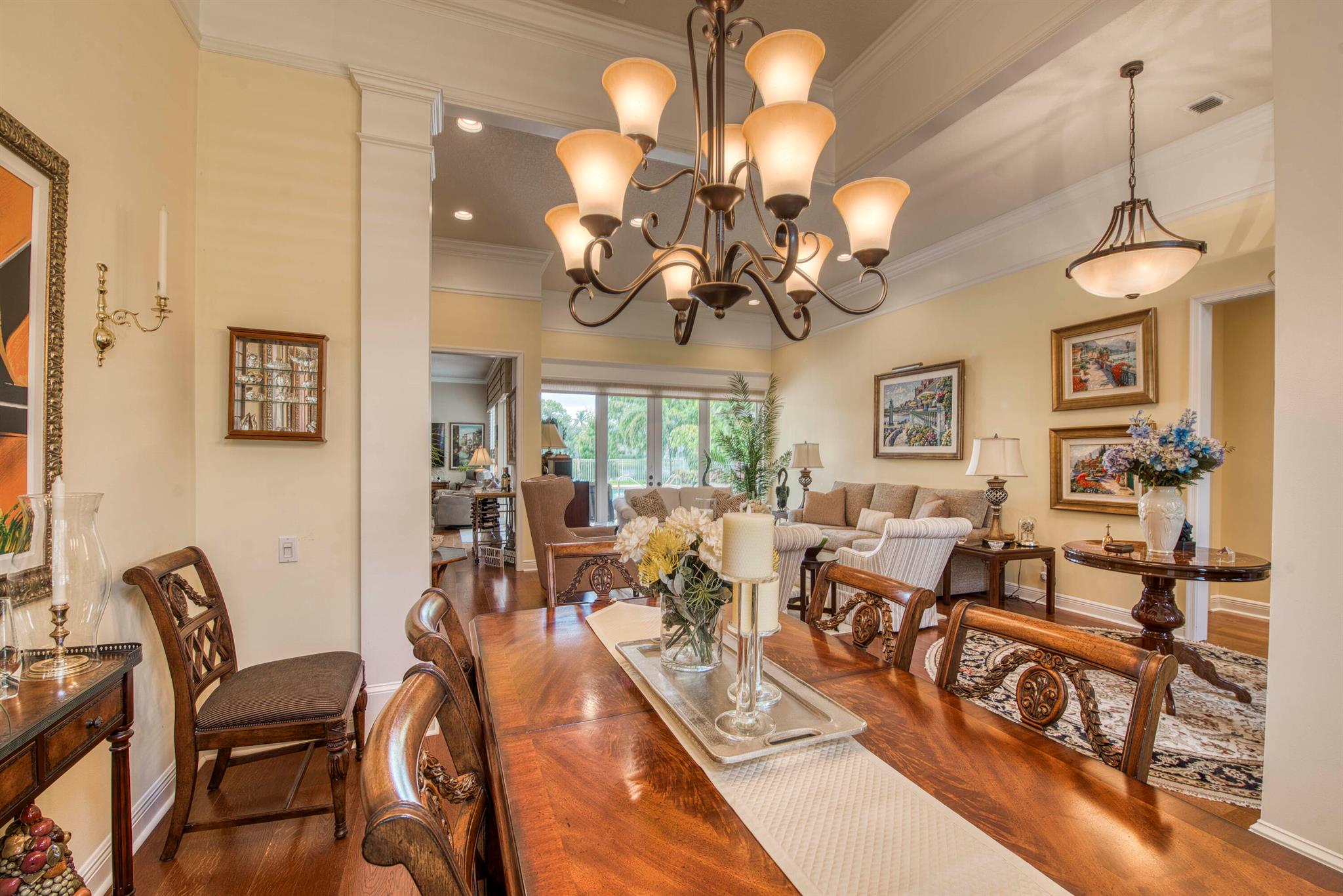 144 Oakwood Lane, Palm Beach Gardens FL 33410