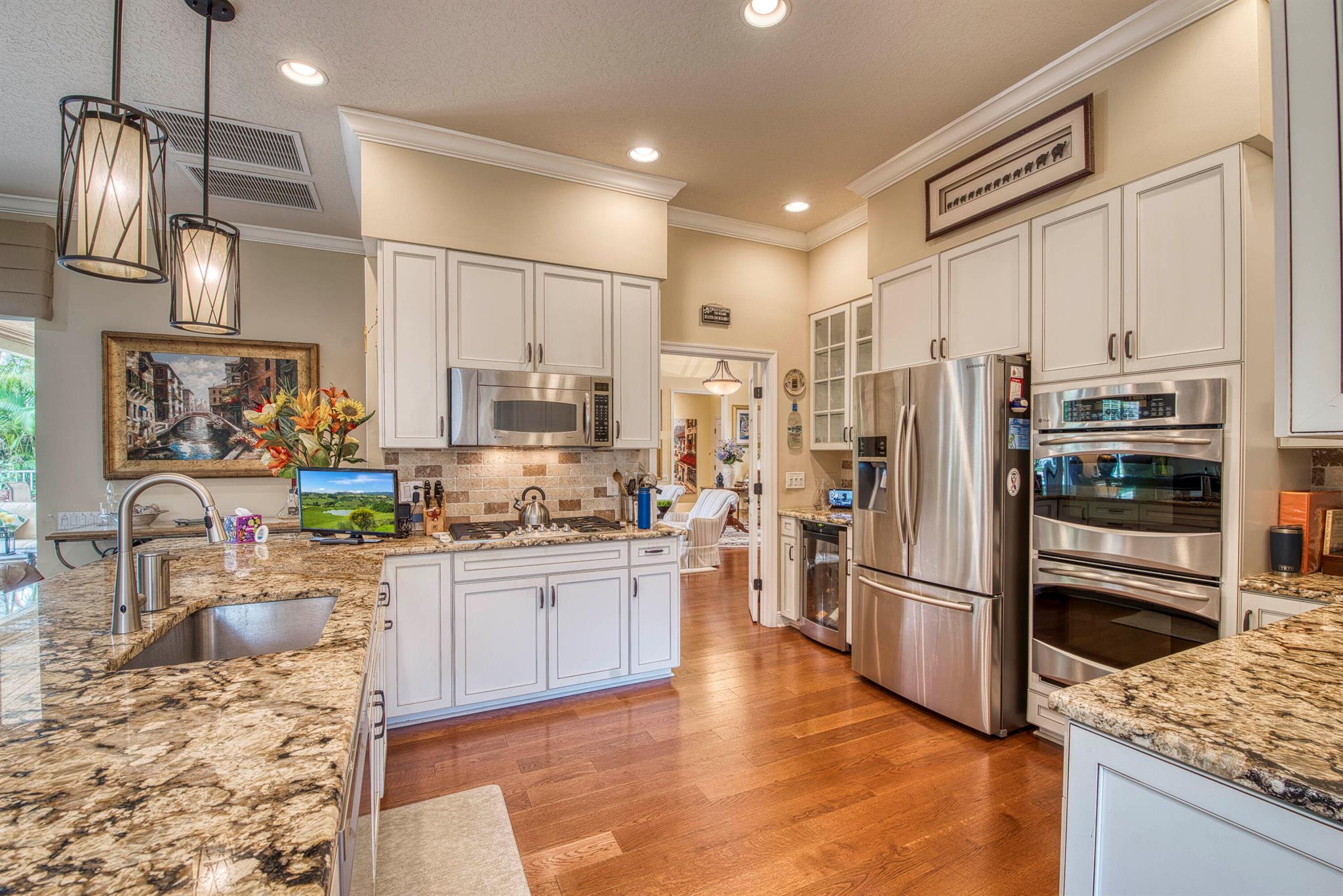 144 Oakwood Lane, Palm Beach Gardens FL 33410