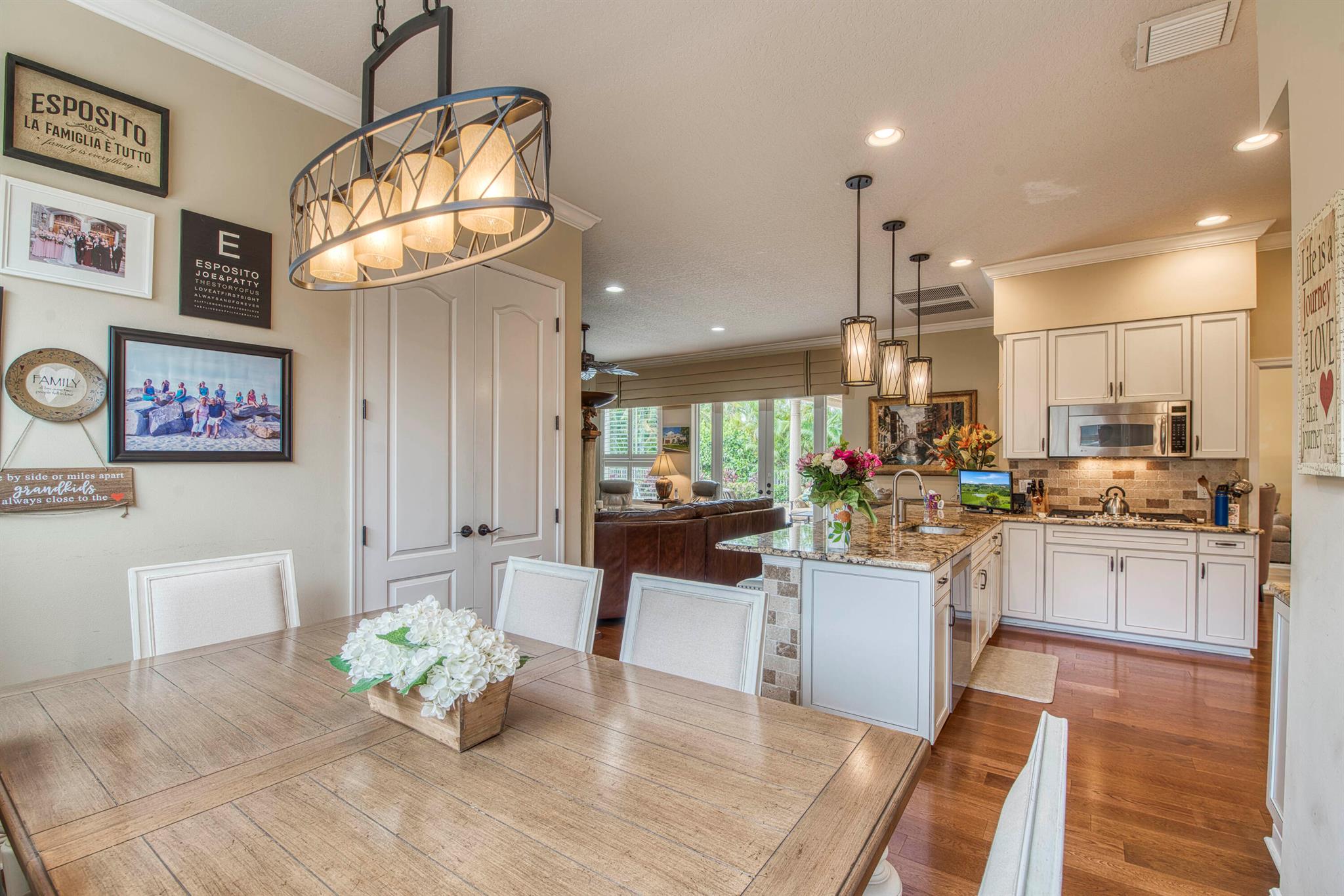 144 Oakwood Lane, Palm Beach Gardens FL 33410