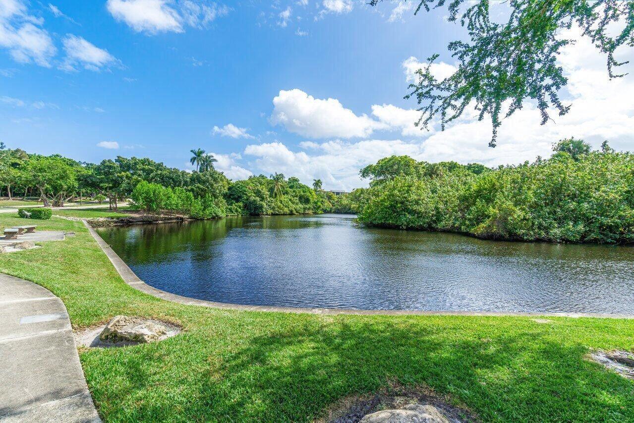 671 Juneberry Court, Boca Raton FL 33486