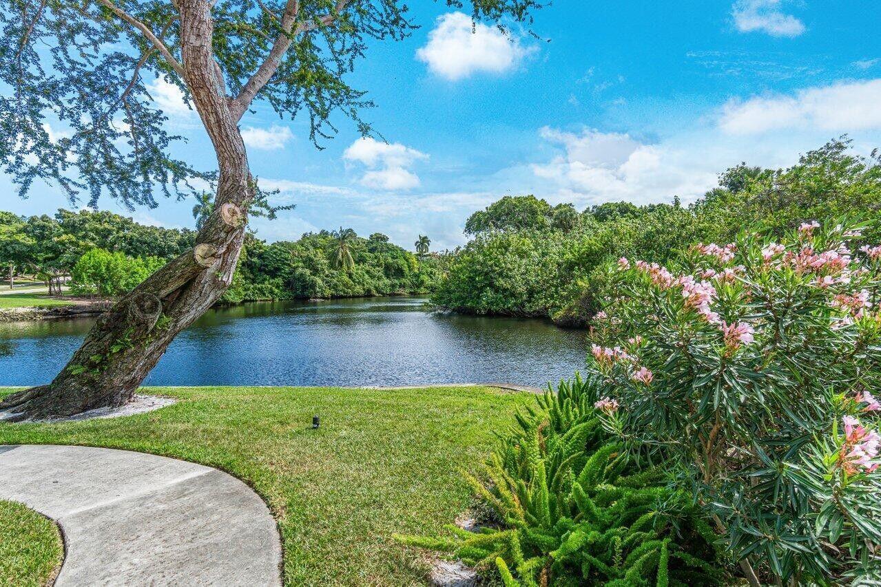 671 Juneberry Court, Boca Raton FL 33486