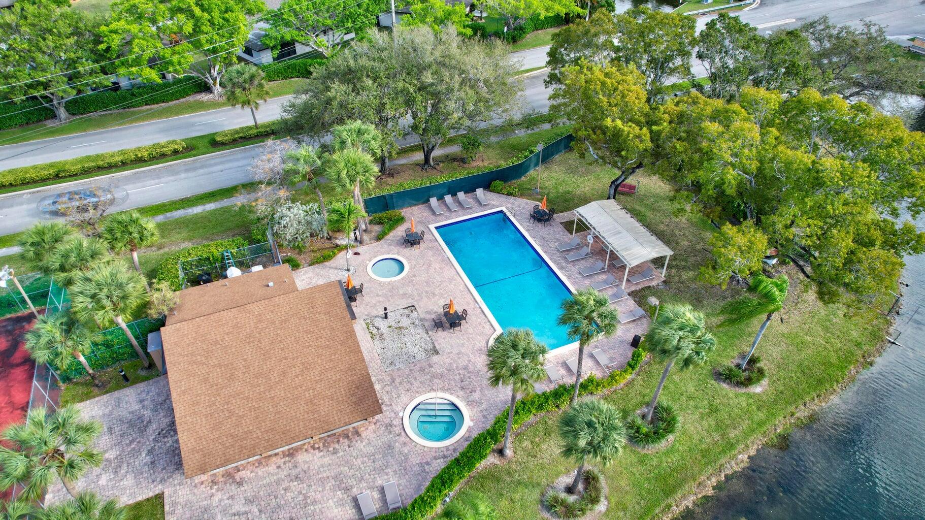 7610 NW 79th #I5, Tamarac FL 33321