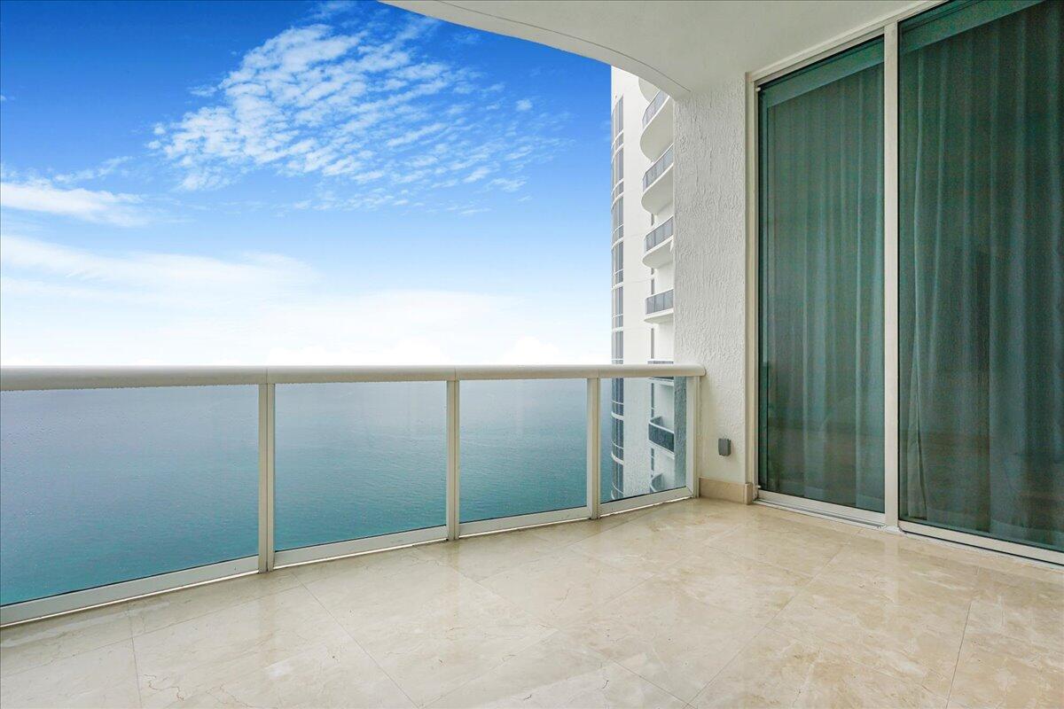 15901 Collins Avenue #3804, Sunny Isles Beach FL 33160