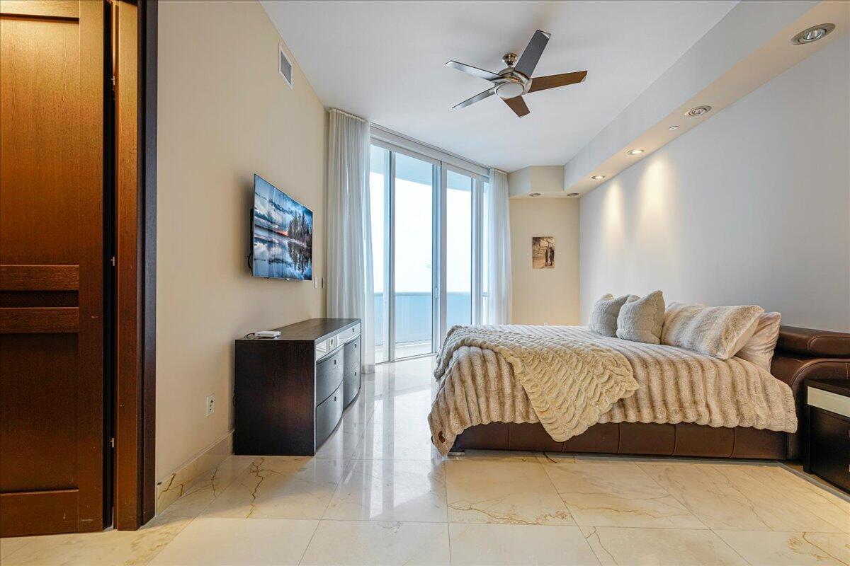 15901 Collins Avenue #3804, Sunny Isles Beach FL 33160