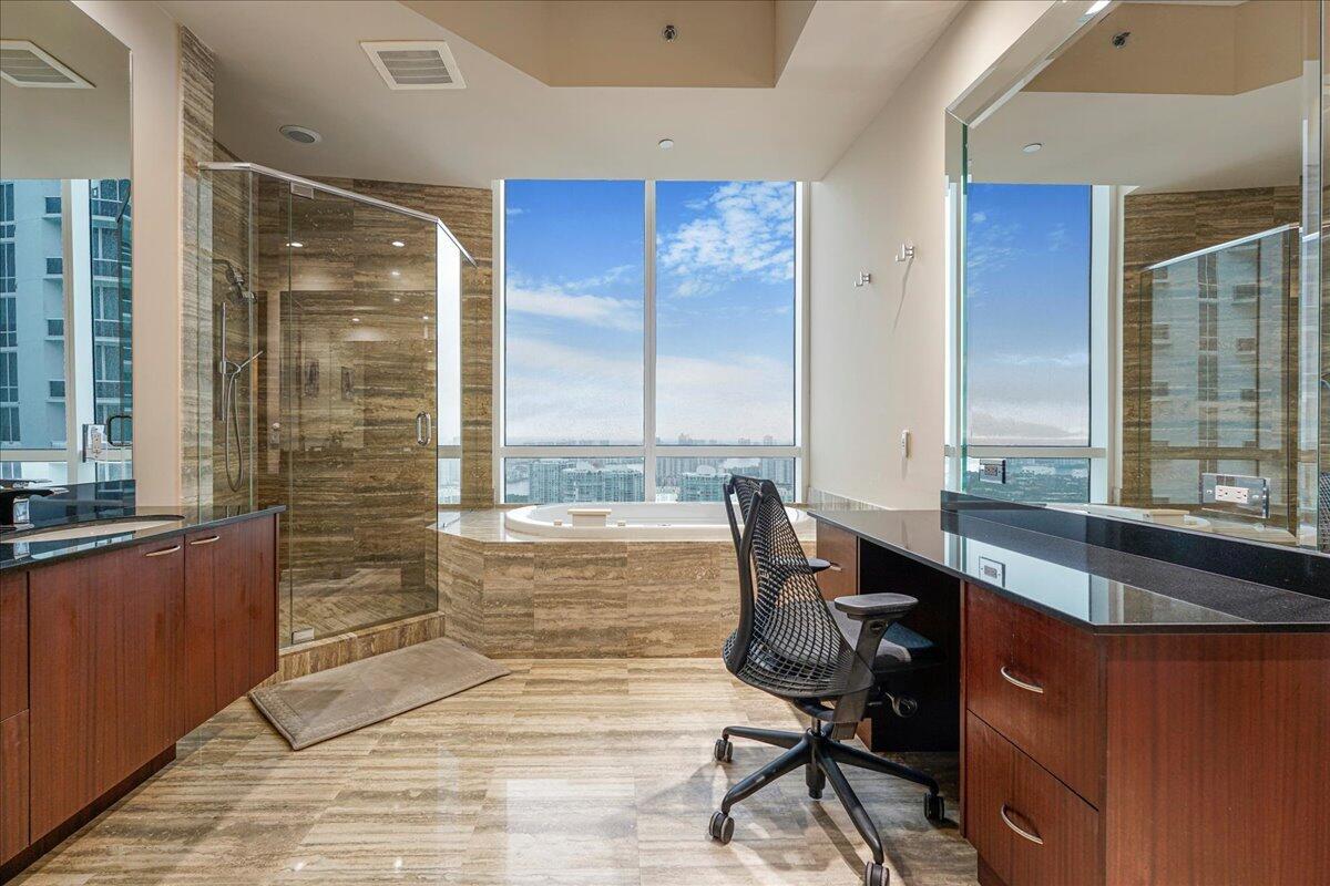 15901 Collins Avenue #3804, Sunny Isles Beach FL 33160