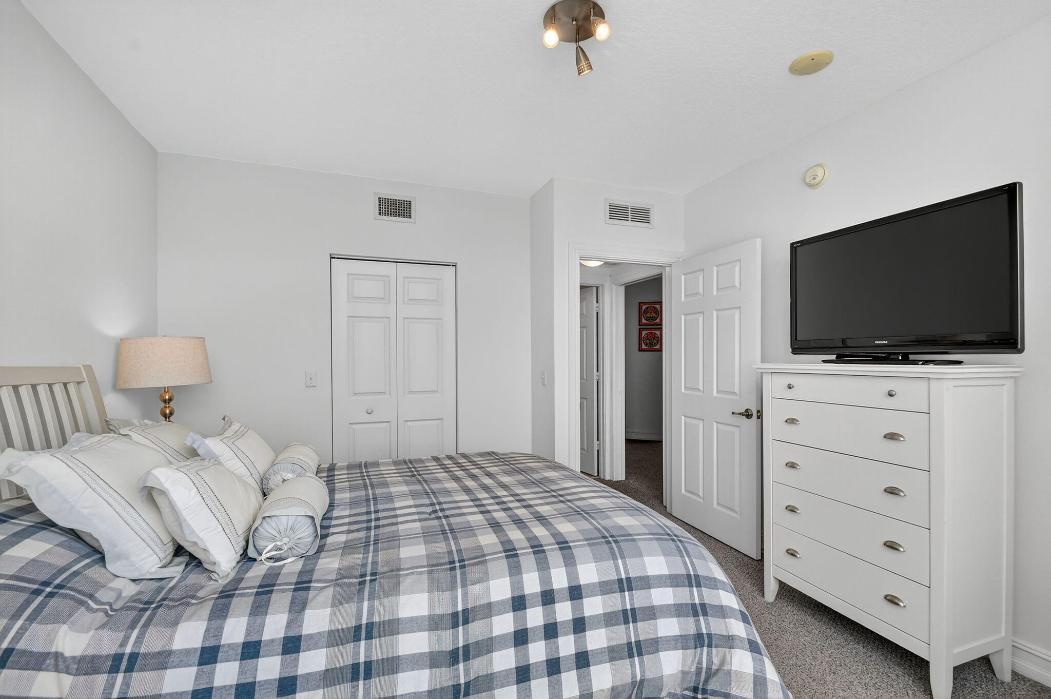625 Casa Loma #802, Boynton Beach FL 33435