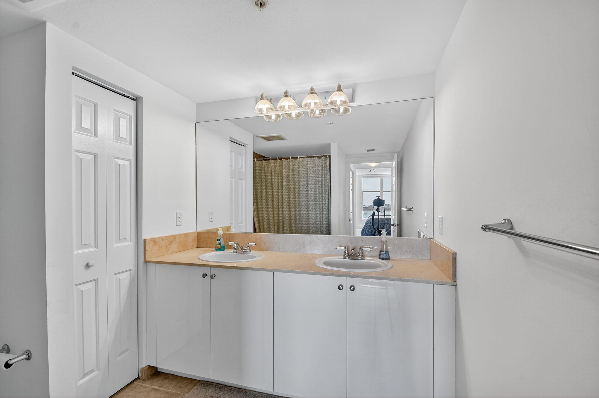 625 Casa Loma #802, Boynton Beach FL 33435