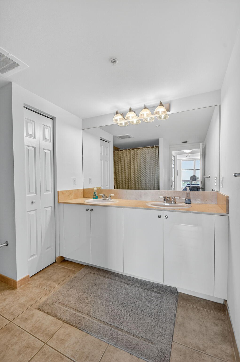 625 Casa Loma #802, Boynton Beach FL 33435