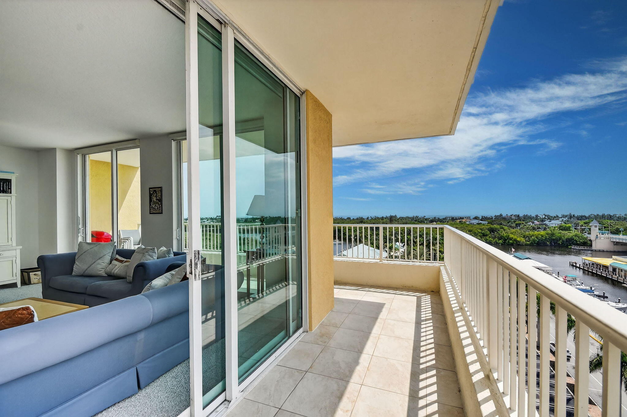 625 Casa Loma #802, Boynton Beach FL 33435