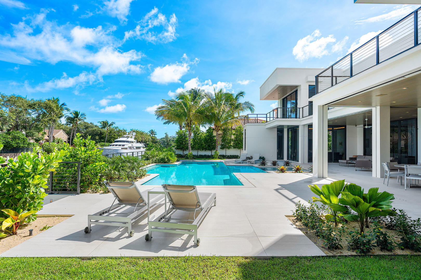 175 W Alexander Palm, Boca Raton FL 33432