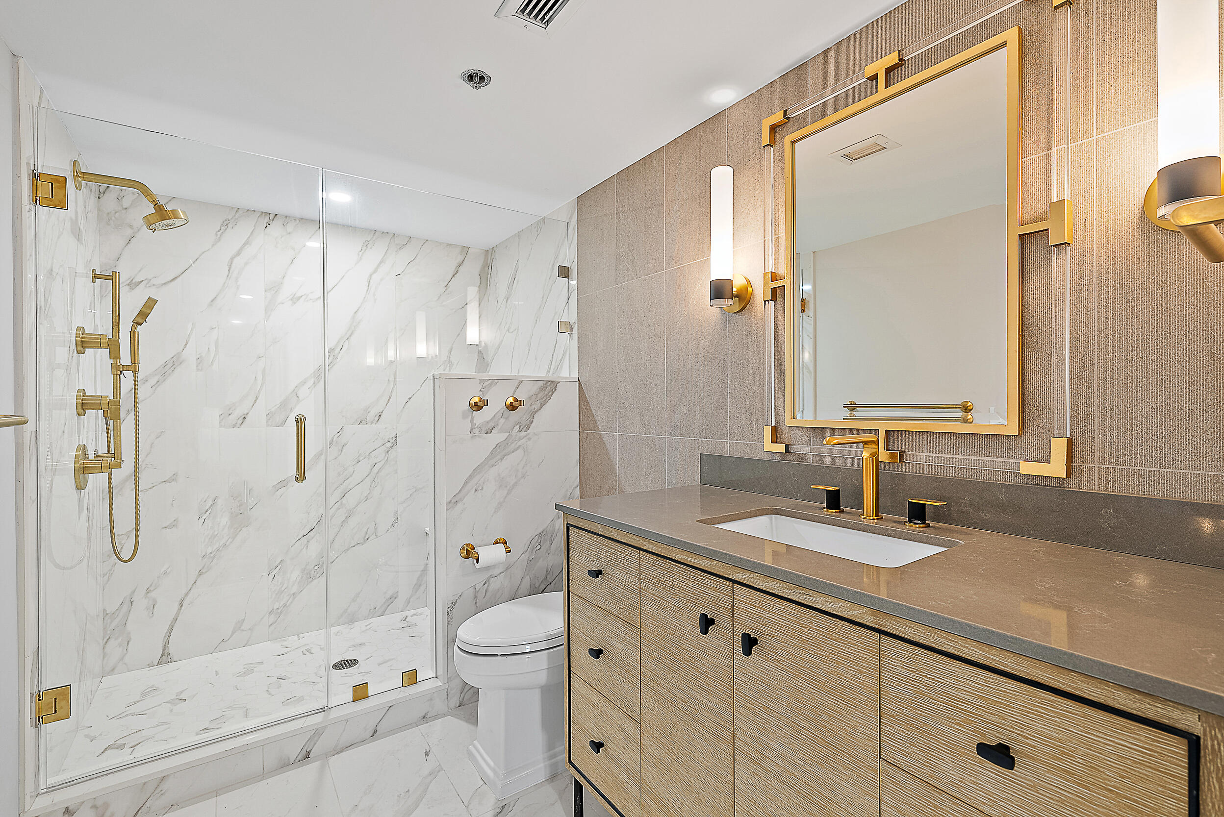 16910 Bay #E204, Jupiter FL 33477