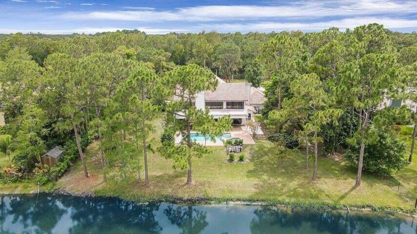 1328 SE Colony, Jupiter FL 33478