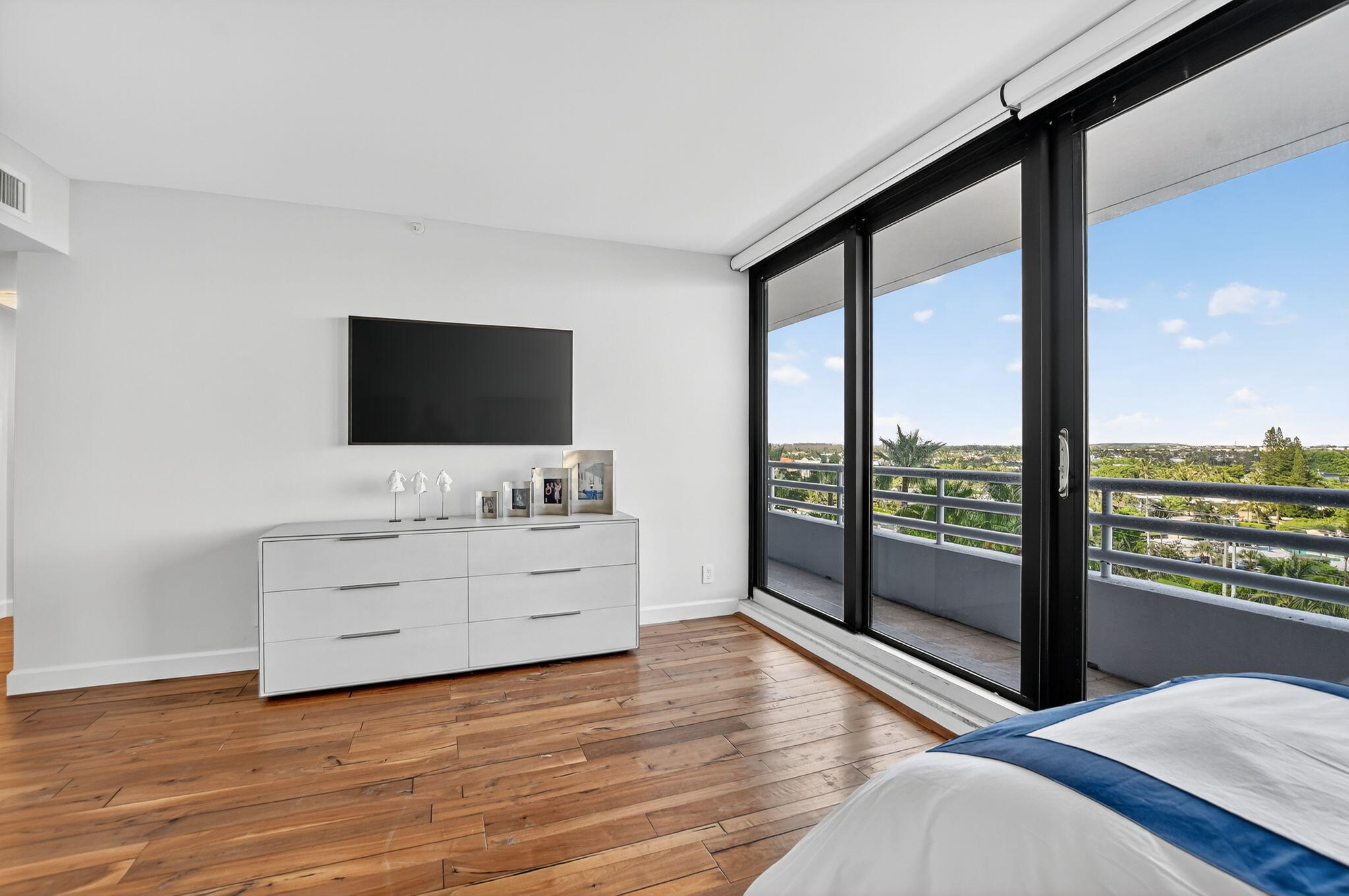 1500 S Ocean #704, Boca Raton FL 33432