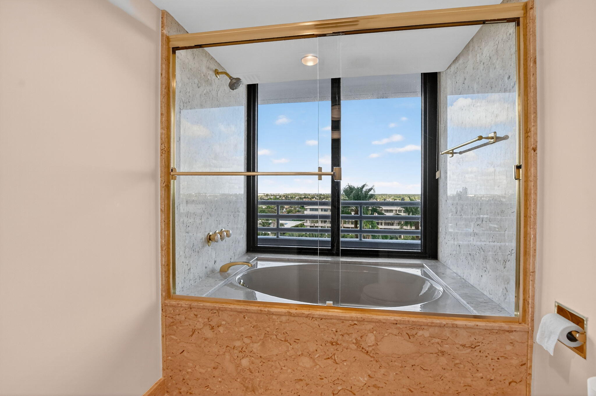 1500 S Ocean #704, Boca Raton FL 33432