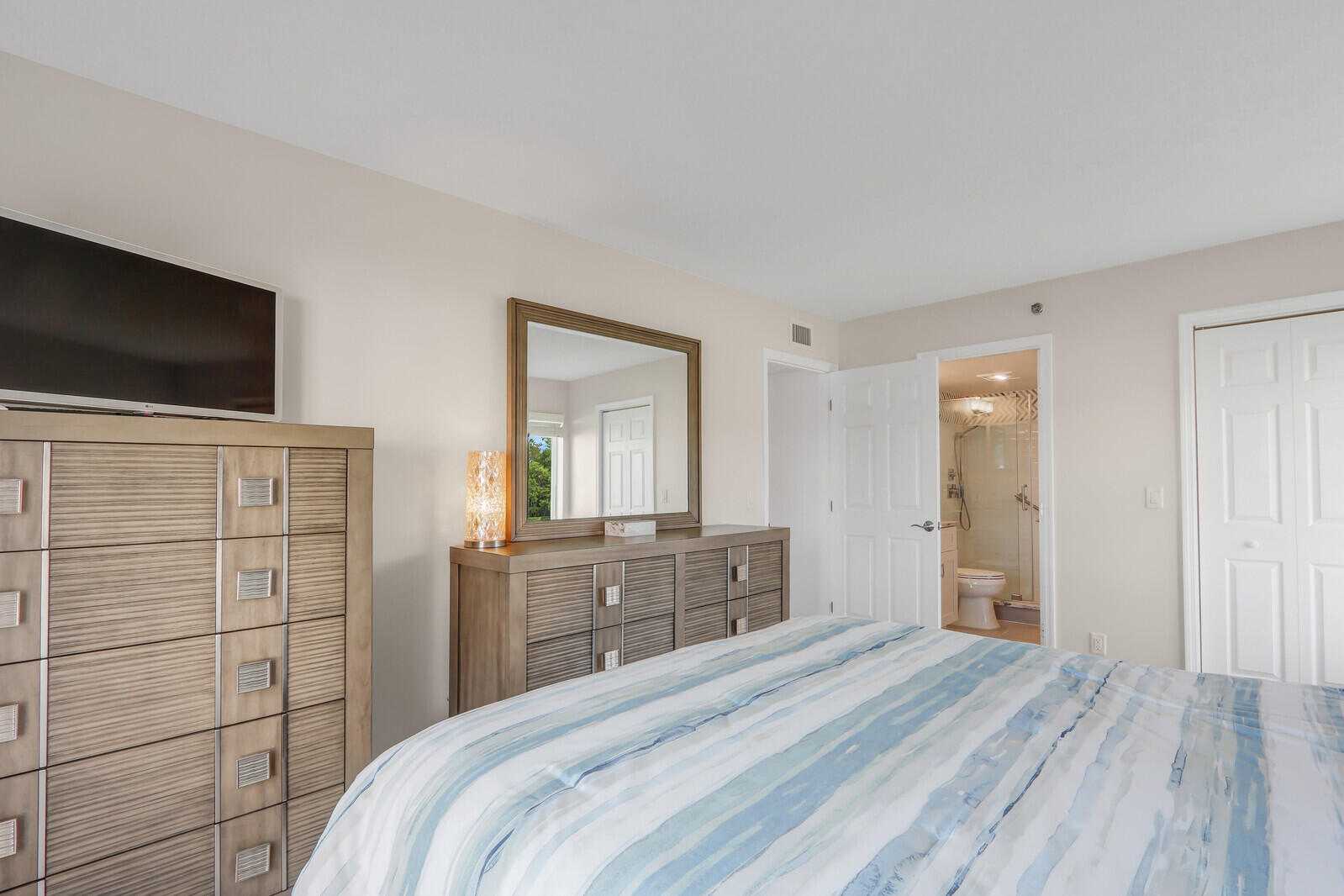 4444 NE Ocean #E2, Jensen Beach FL 34957
