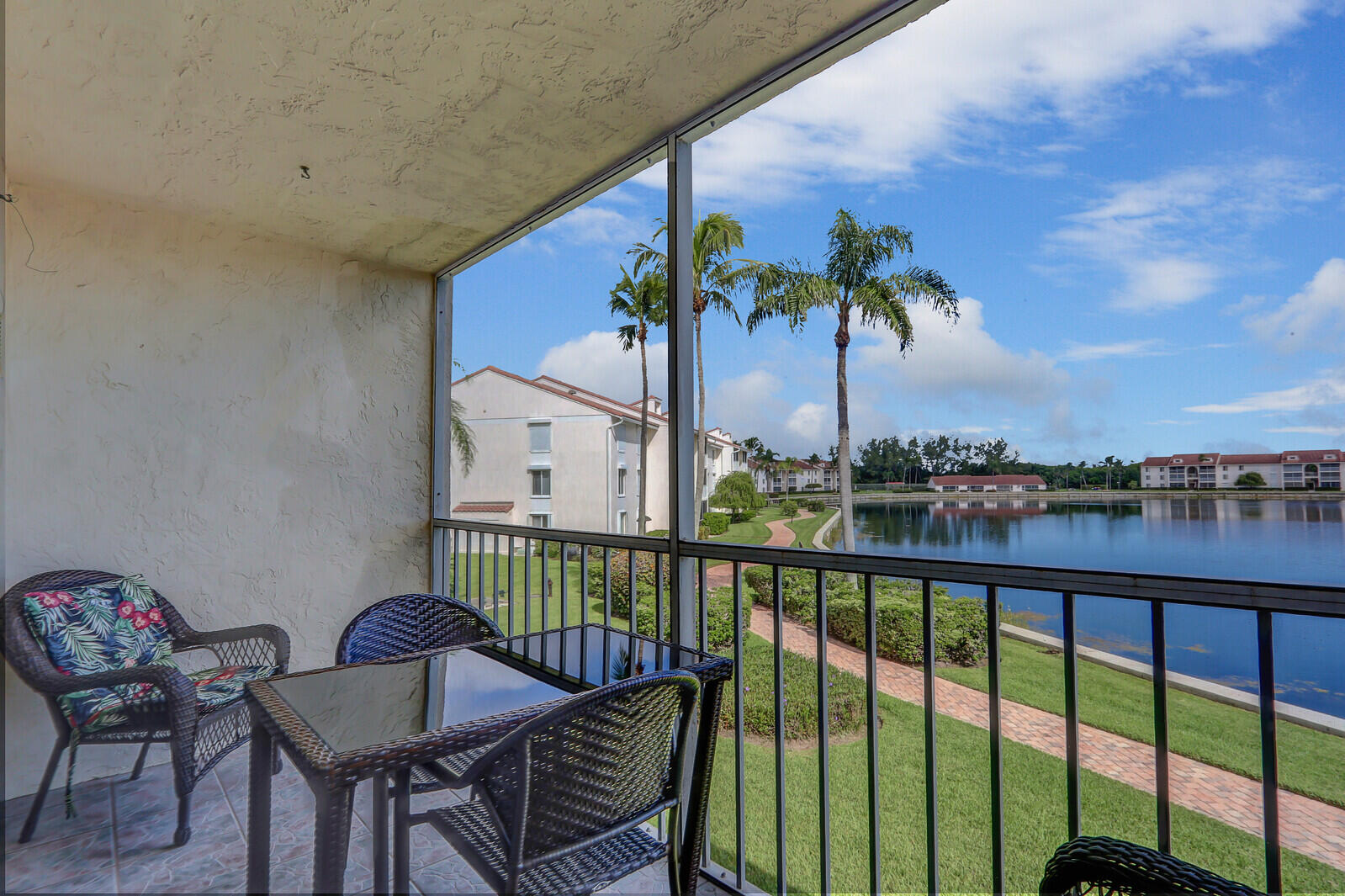 4444 NE Ocean #E2, Jensen Beach FL 34957