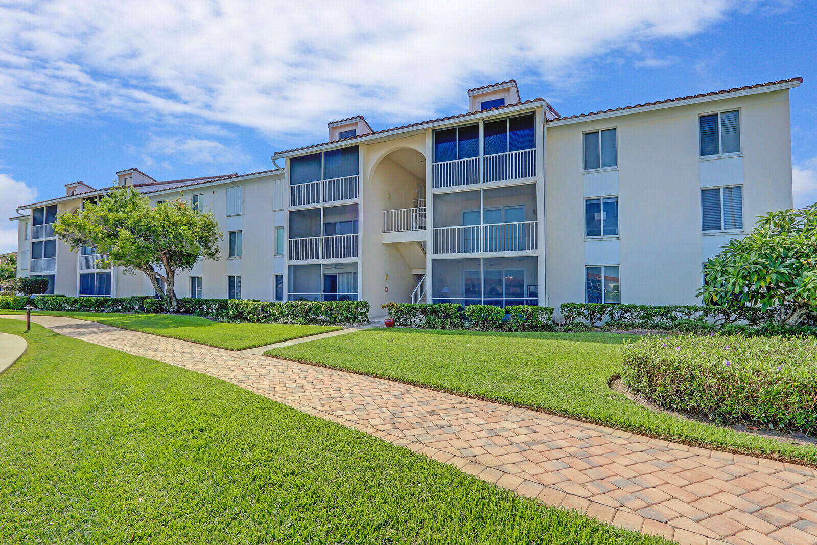 4444 NE Ocean #E2, Jensen Beach FL 34957