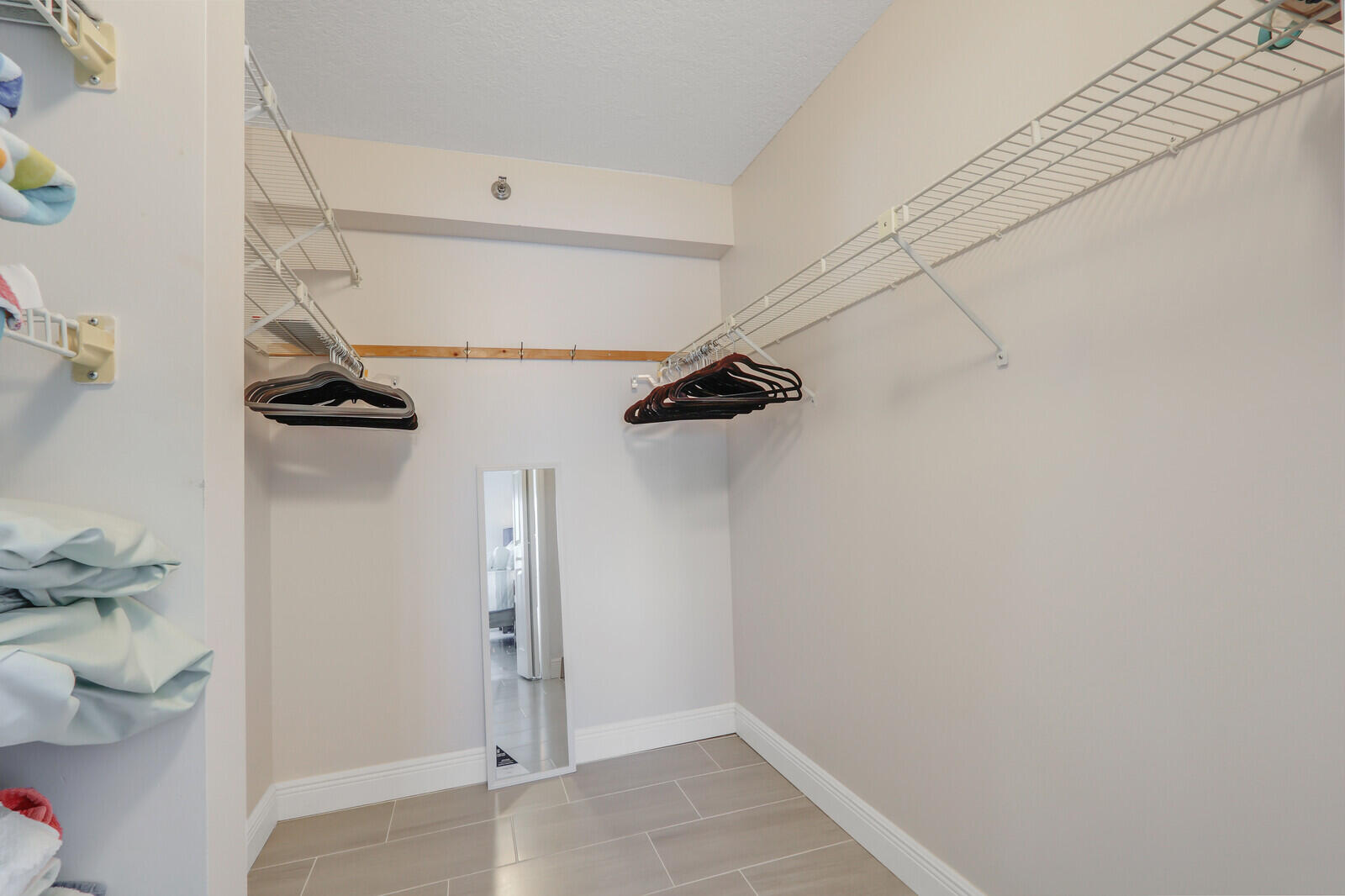 4444 NE Ocean #E2, Jensen Beach FL 34957