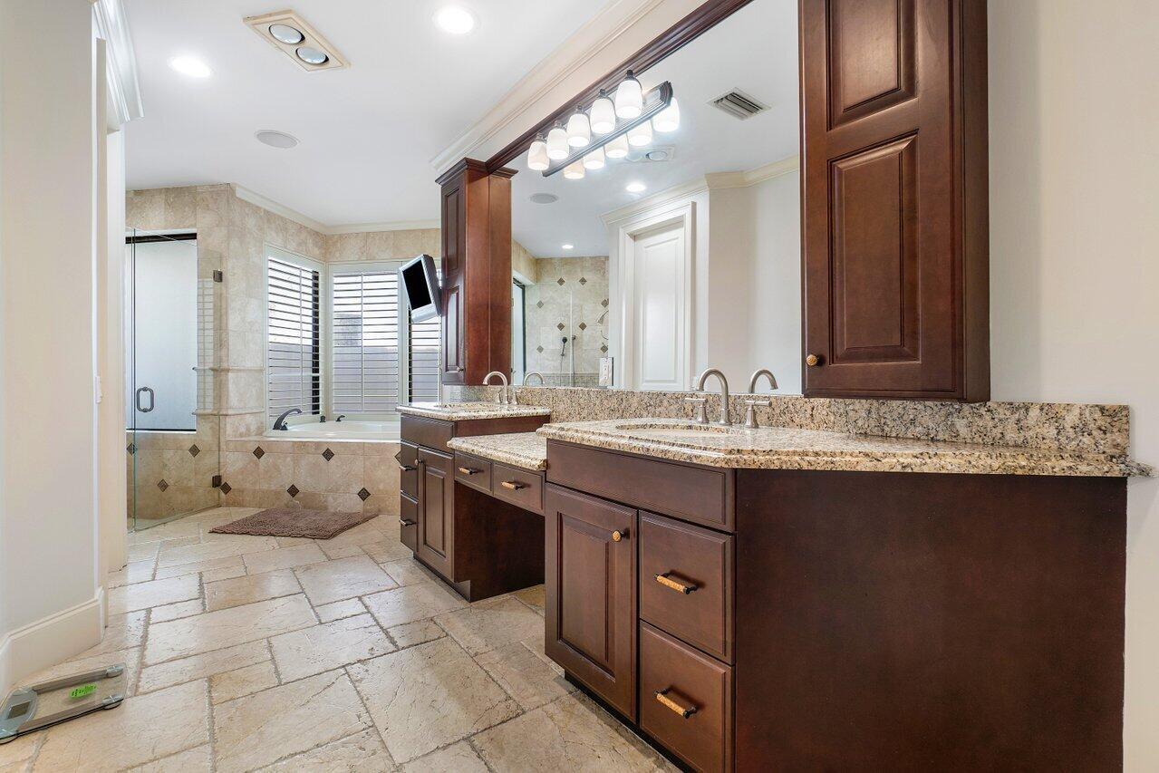 5734 Paddington Way, Boca Raton FL 33496