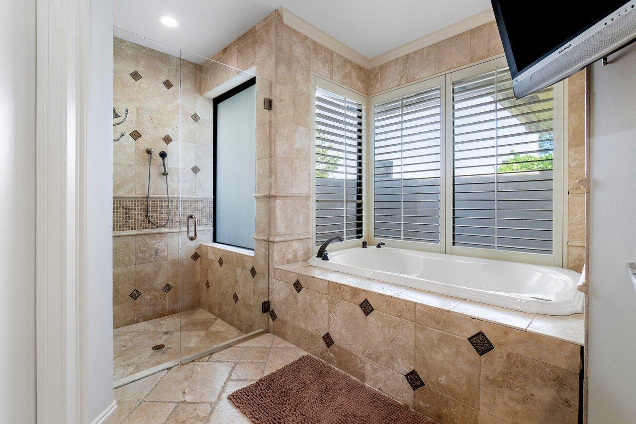 5734 Paddington Way, Boca Raton FL 33496