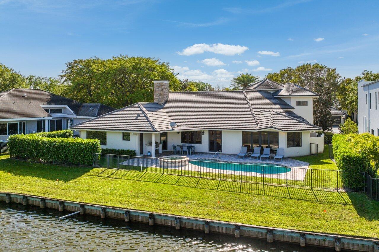 5734 Paddington Way, Boca Raton FL 33496