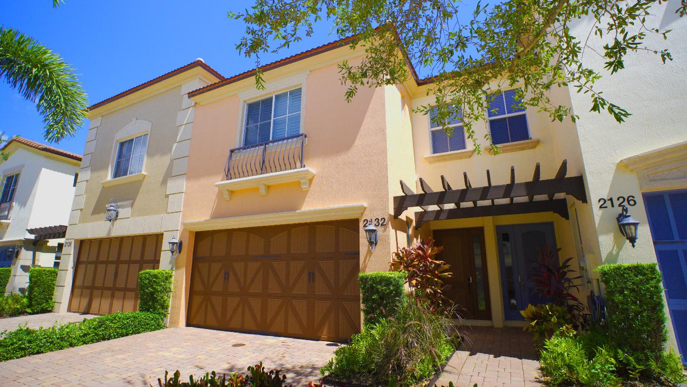 2132 Foxtail View, West Palm Beach FL 33411