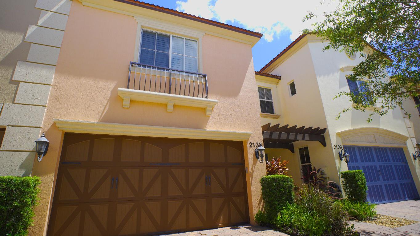 2132 Foxtail View, West Palm Beach FL 33411