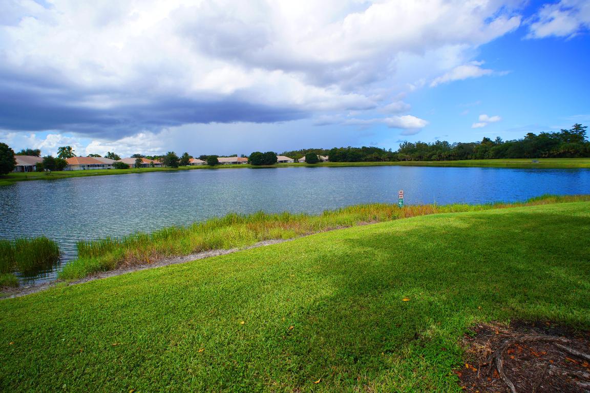 2132 Foxtail View, West Palm Beach FL 33411