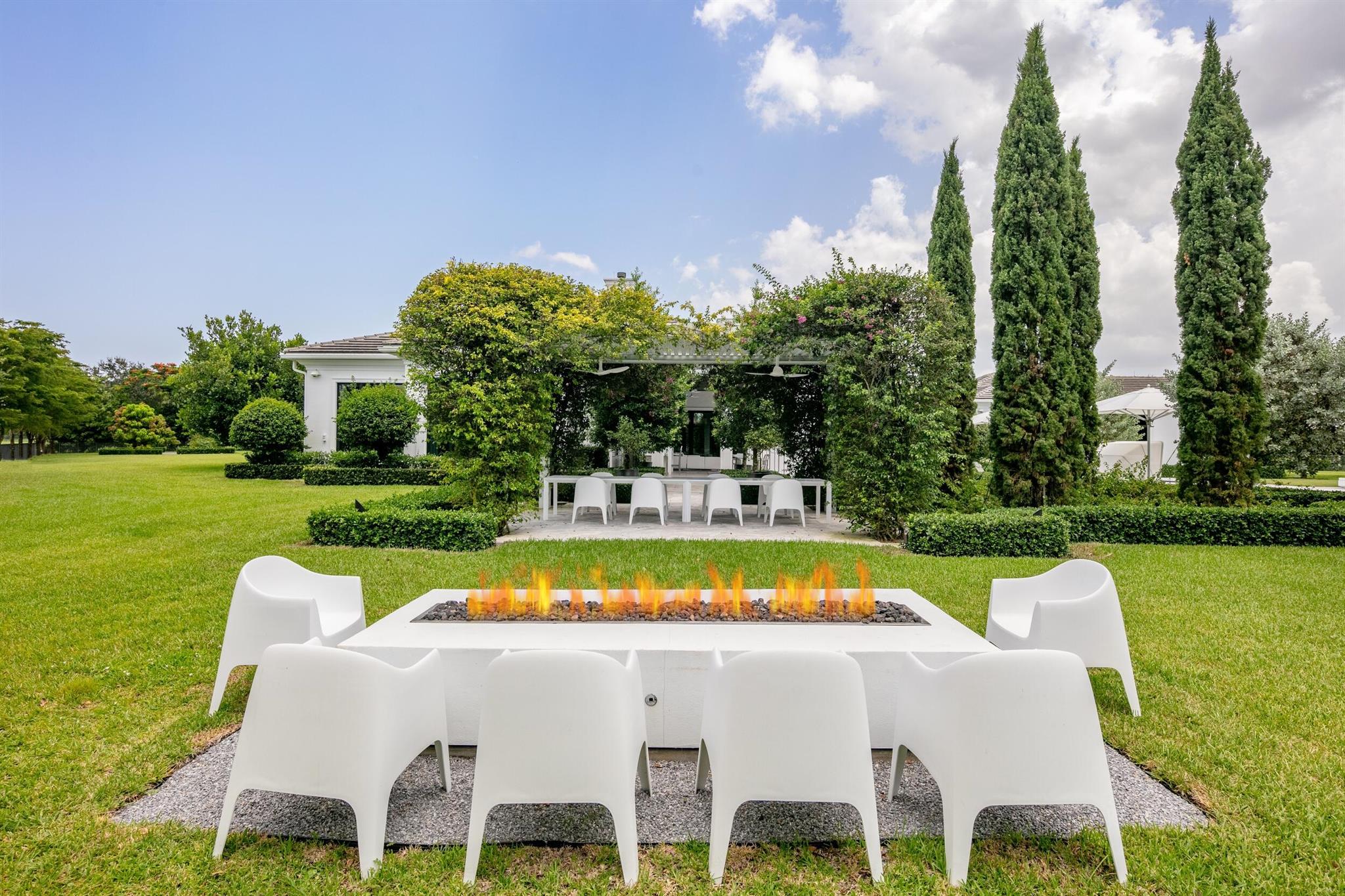 9303 Hawk Shadow Lane, Delray Beach FL 33446