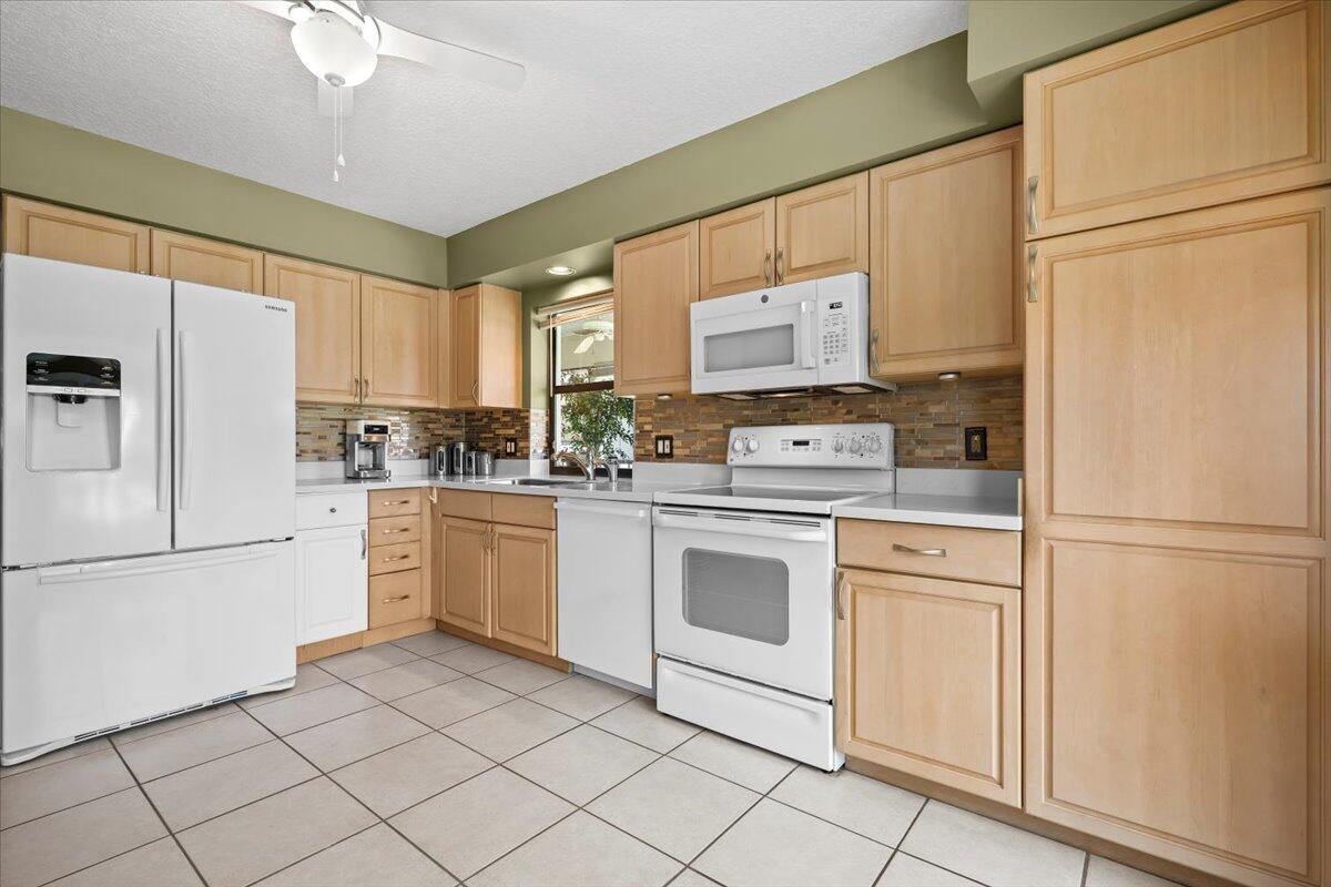 3941 Back Bay #226, Jupiter FL 33477