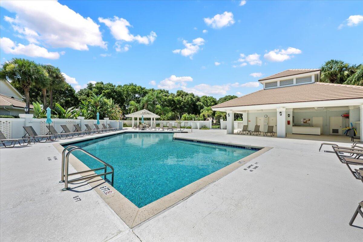 3941 Back Bay #226, Jupiter FL 33477