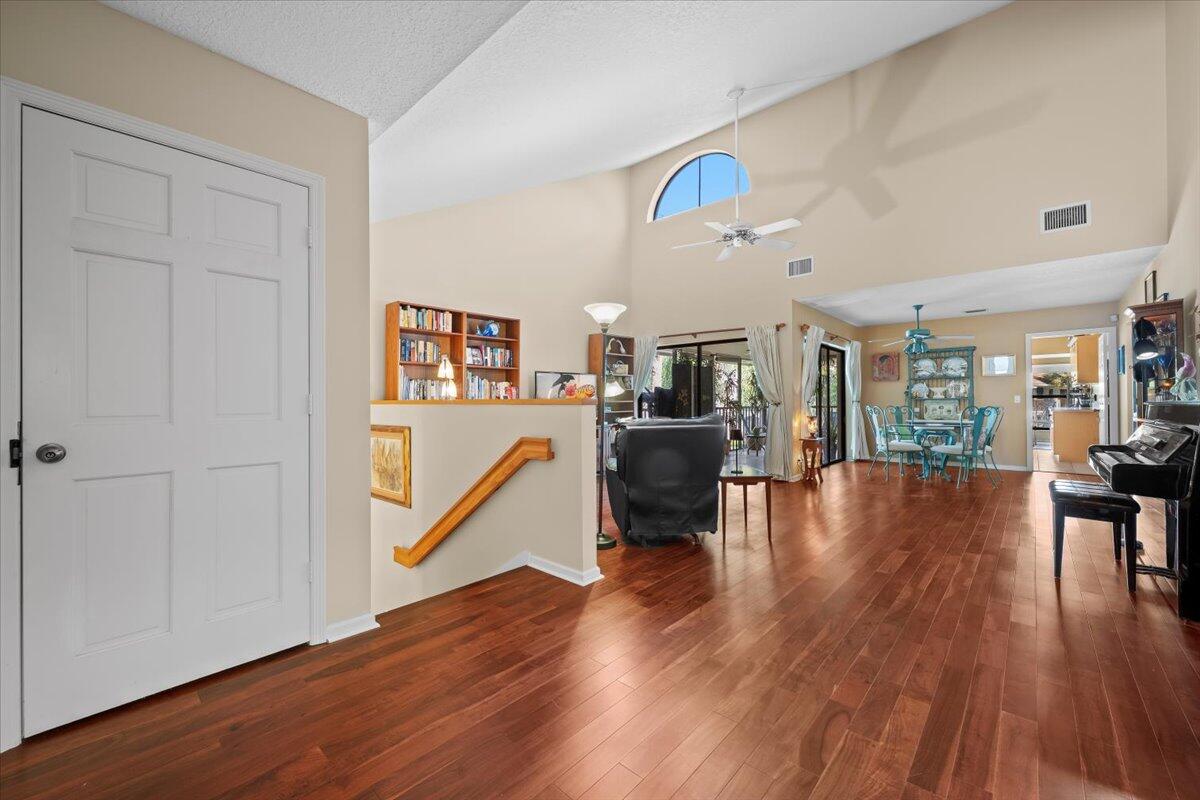 3941 Back Bay #226, Jupiter FL 33477